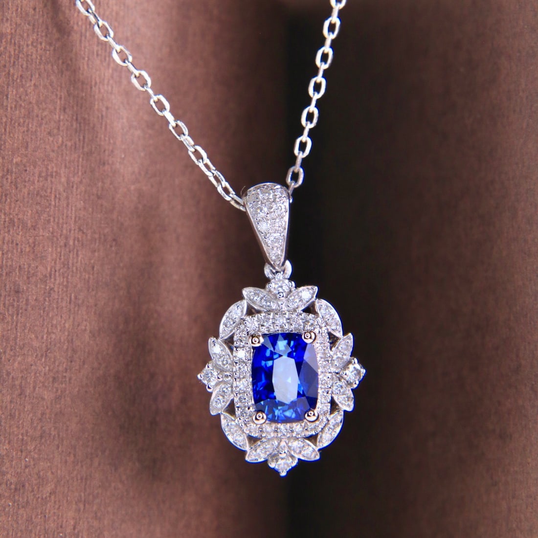 14k Gold 1.38 Ctw Natural Sapphire & Diamond Necklace - 5