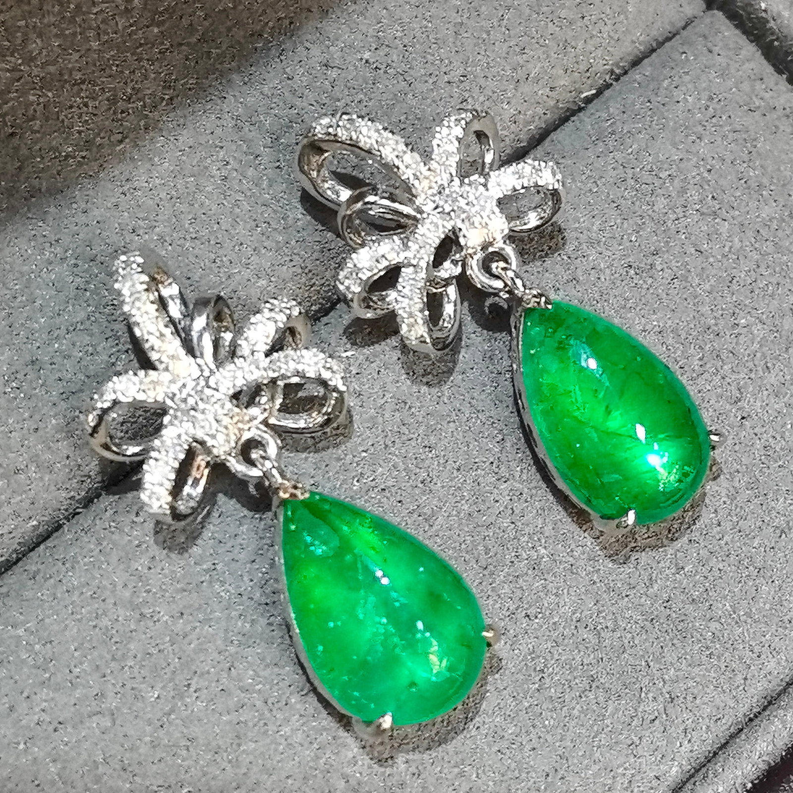 14k Gold 4.80 Ctw Vivid Green Natural Emerald & Diamond Earrings - 2