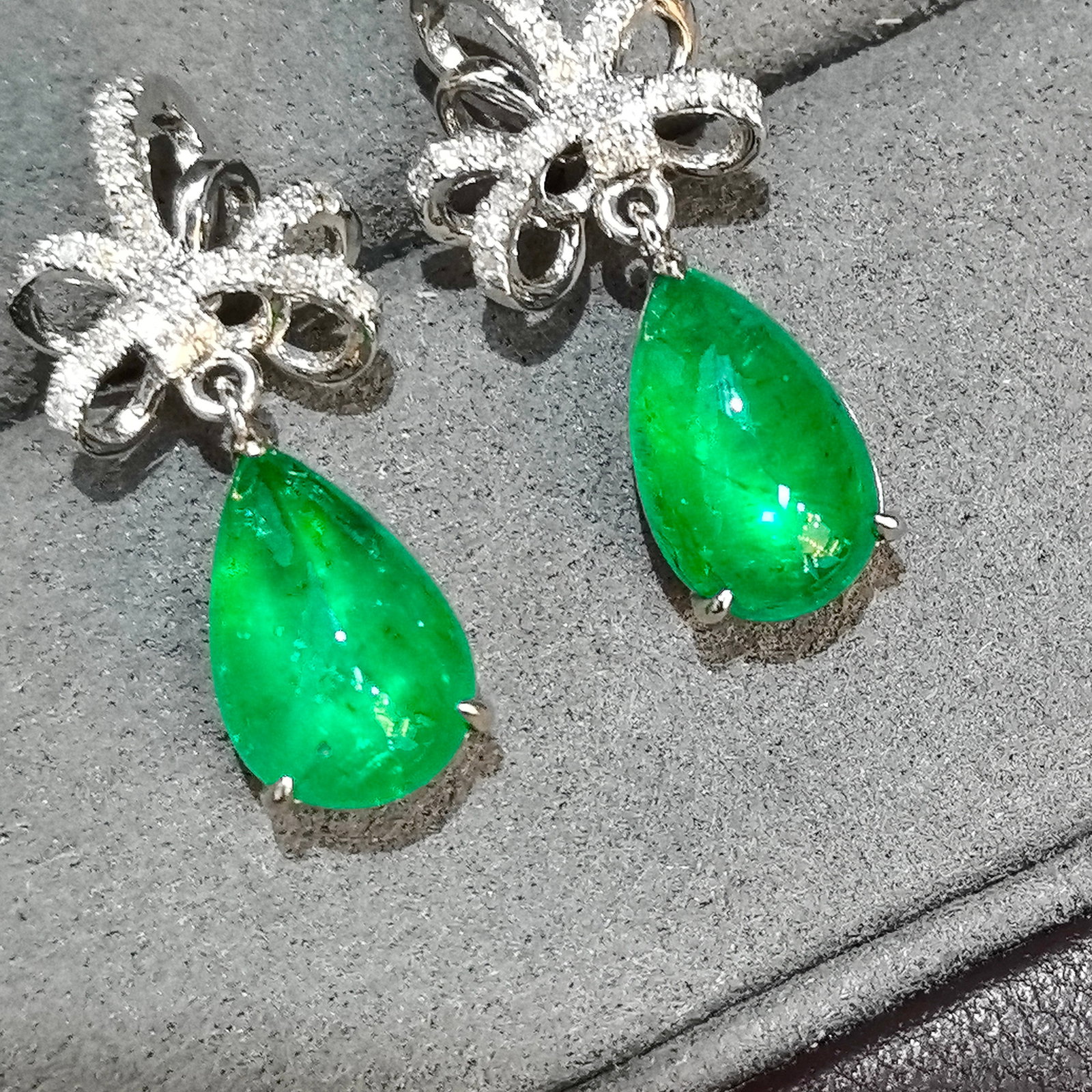14k Gold 4.80 Ctw Vivid Green Natural Emerald & Diamond Earrings - 4