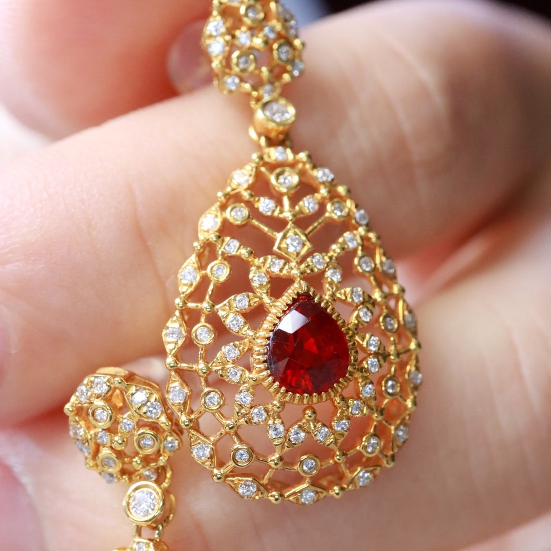 14k Gold 2.07 Ctw Vivid Red Natural Ruby & Sapphire Earrings - 4