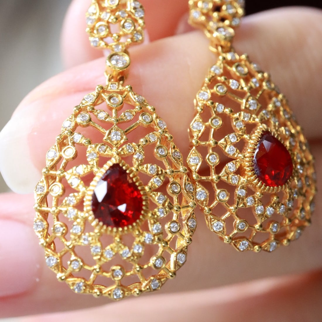 14k Gold 2.07 Ctw Vivid Red Natural Ruby & Sapphire Earrings - 7