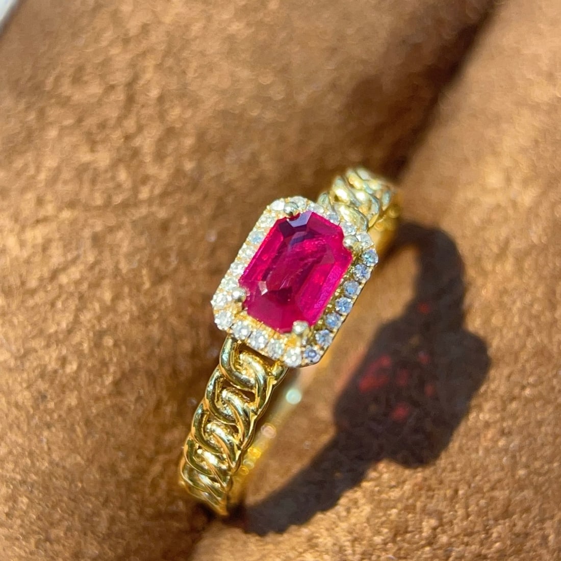 14k Gold 0.60 Ctw Natural Ruby & Diamond Ring - 2