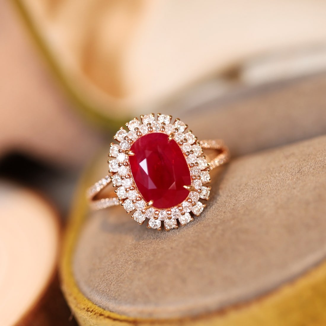 14k Gold 4.06 Ctw Vivid Red Natural Ruby & Diamond Ring - 3