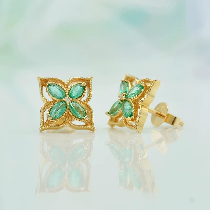 14k Gold 0.58 Ctw Natural Emerald & Diamond Earrings - 2