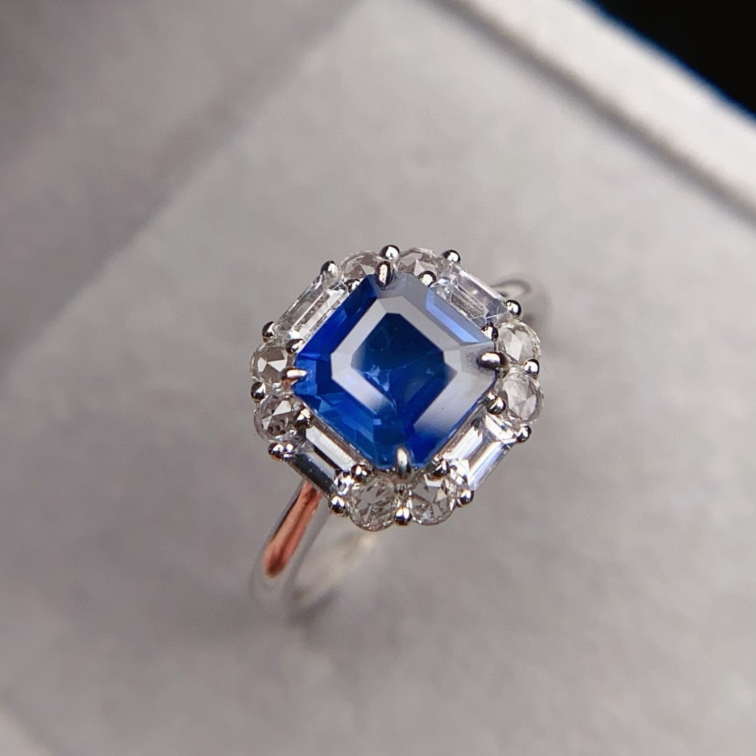 14k Gold 2.35 Ctw Vivid Blue Natural Sapphire & Sapphire Ring: Ref:230967151 // gold content:14k gold // ring size:7. 25us // // main gemstone:sapphire // shape:octagonal // carat weight:1. 5ct // color:vivid blue // treatment:natural // // adjacent gemstone 2 :