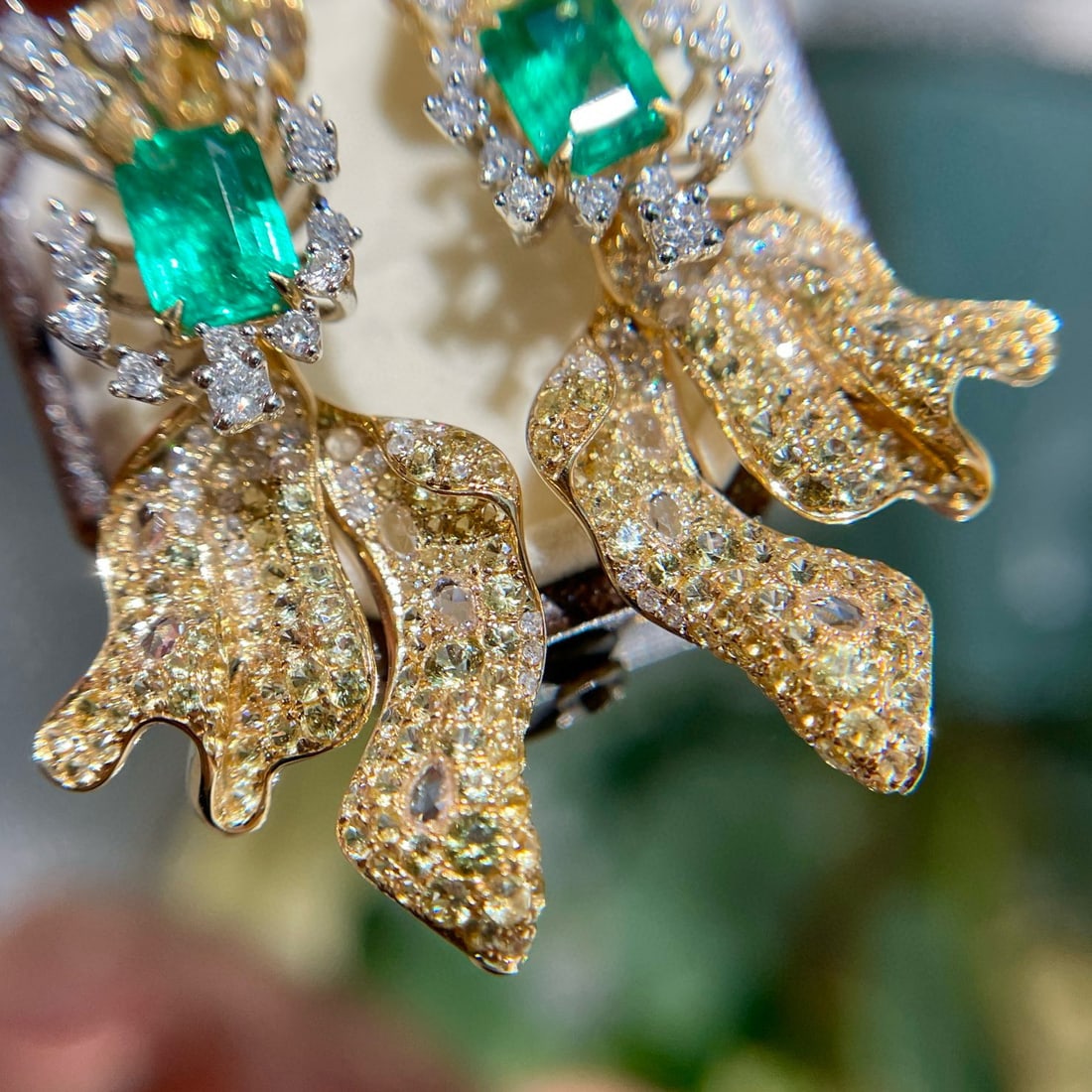 14k Gold 1.8 Ct Vivid Green Natural Emerald & Diamond Earrings - 2