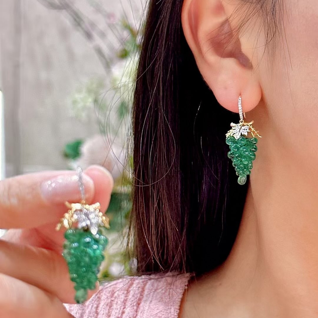 14k Gold 25.17 Ctw Natural Emerald & Diamond Earrings - 4