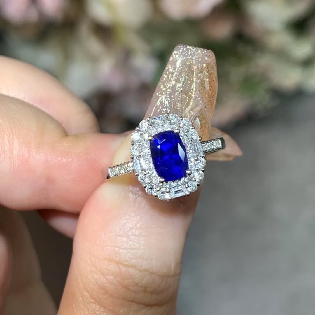 14k Gold 1.5 Ct Natural Sapphire & Diamond Ring: Ref:230968230 // gold content:14k gold // ring size:7. 25us // // main gemstone:sapphire // shape:cushion // carat weight:1. 5ct // color:royal blue // treatment:natural // // adjacent gemstone 2 :