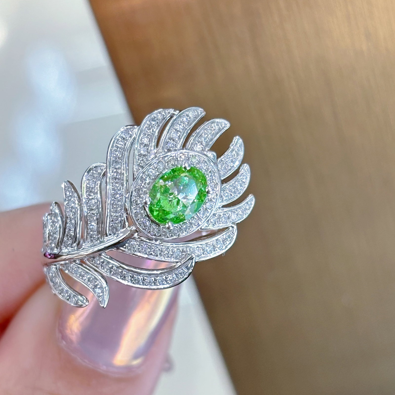 14k Gold 1.01 Ct Natural Green Diamond & Diamond Ring: Ref:230968363 // gold content:14k gold // ring size:7. 25us // // main gemstone:green diamond // shape:oval // carat weight:1. 01ct // color:green // treatment:natural // // adjacent gemstone 2 :