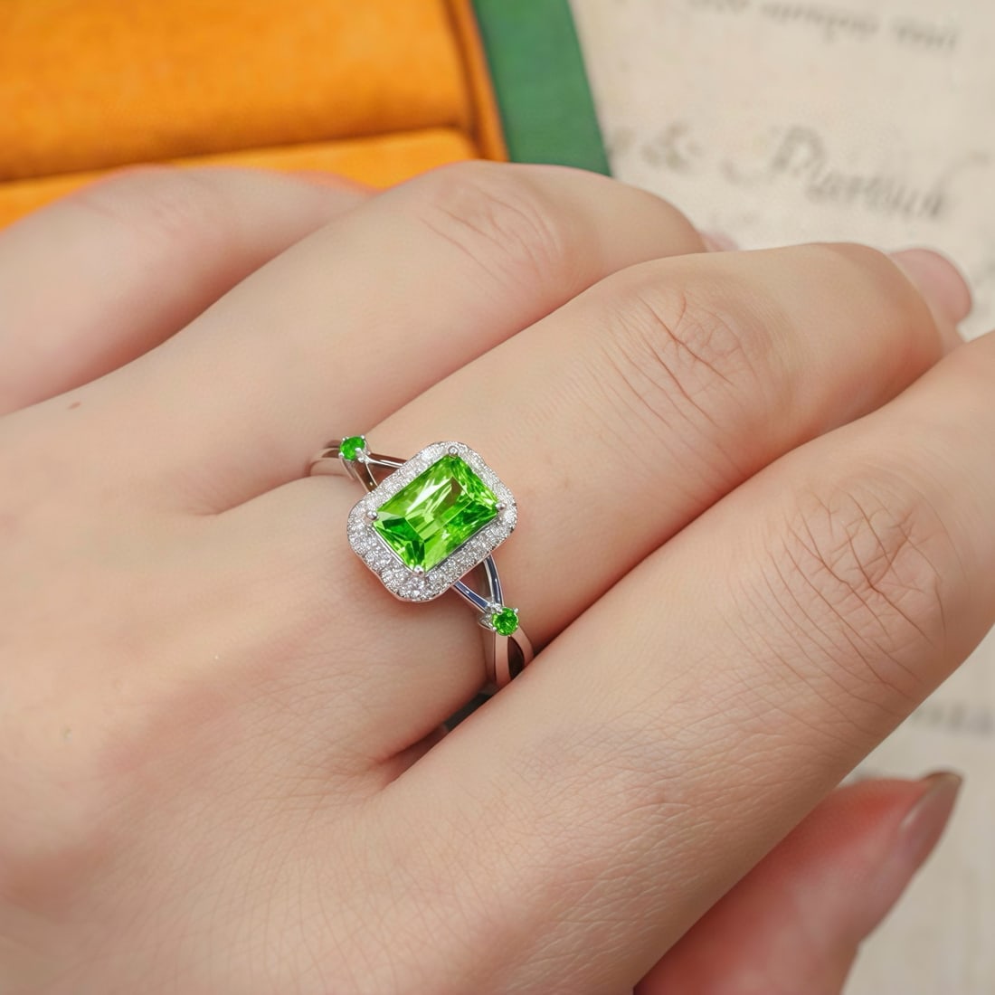 14k Gold 1.31 Ctw Natural Tsavorite & Diamond Ring - 5