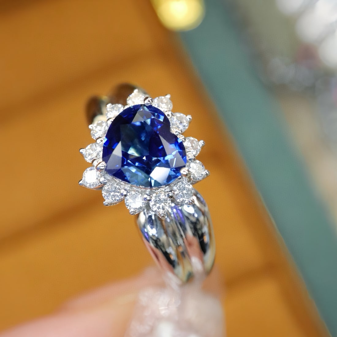 14k Gold 1.46 Ctw Natural Sapphire & Diamond Ring - 2