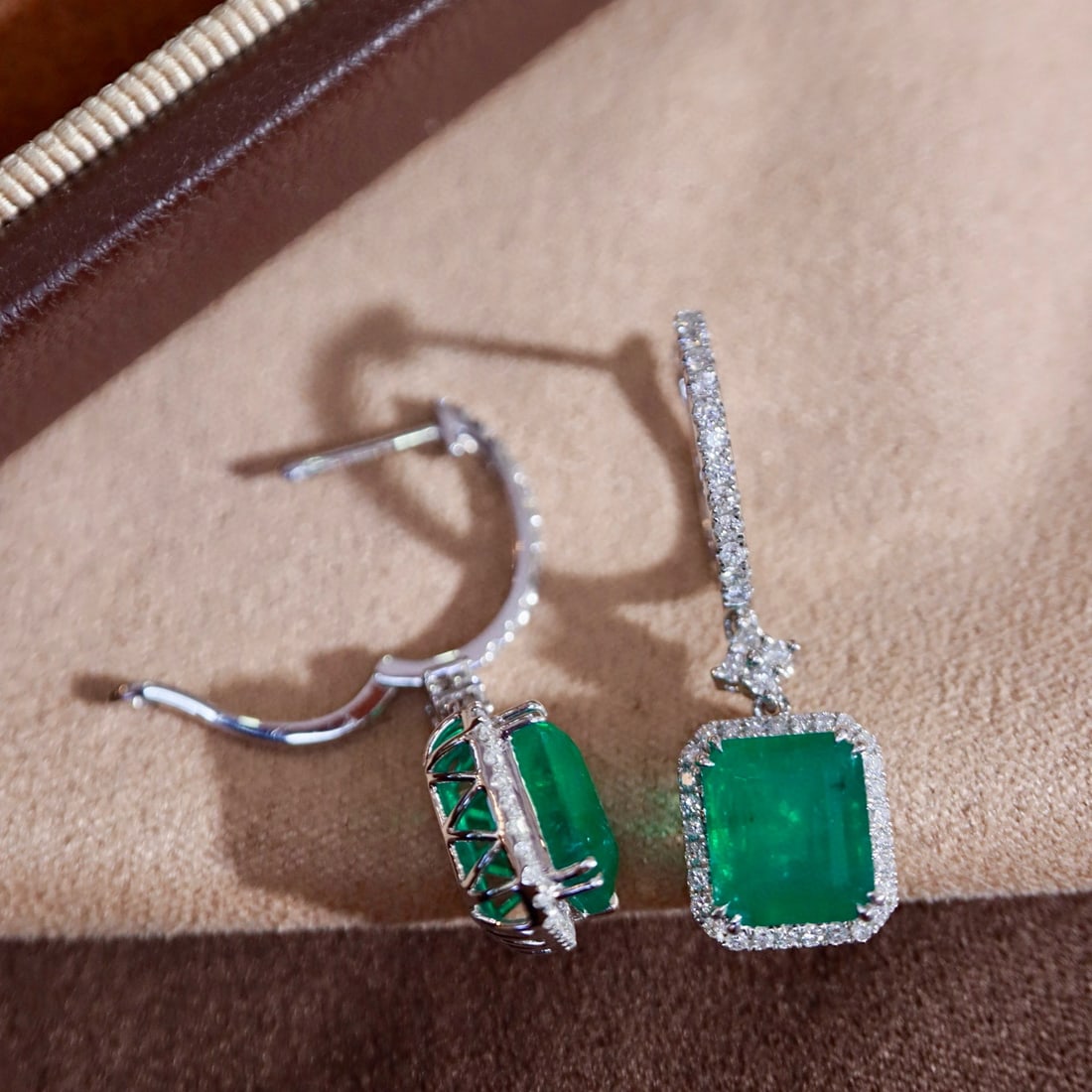 14k Gold 4.46 Ctw Natural Emerald & Diamond Earrings - 7
