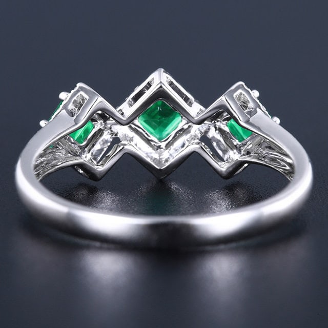 14k Gold 0.53 Ctw Natural Emerald & Diamond Ring - 4