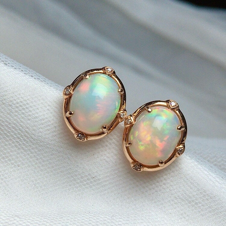 14k Gold 4.00 Ct Natural Opal & Diamond Earrings - 6
