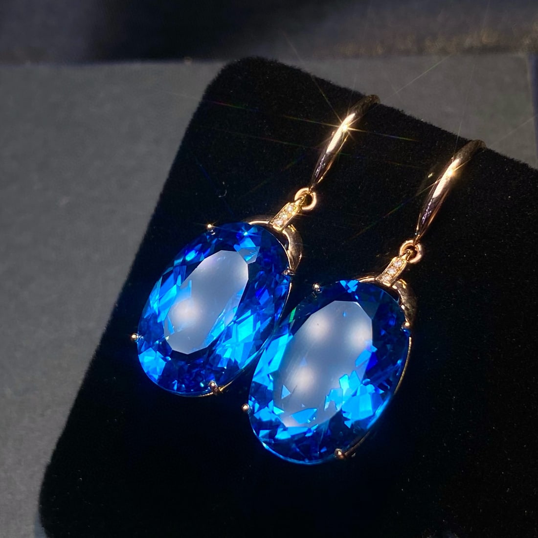 14k Gold 20.3 Ct Natural Topaz & Diamond Earrings - 2