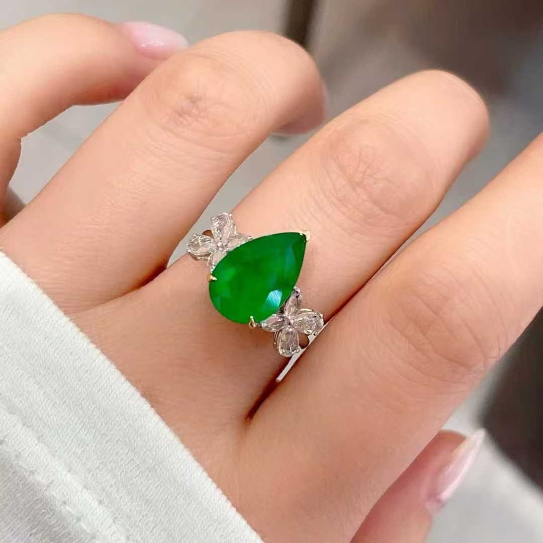 14k Gold 2.9 Ct Natural Emerald & Diamond Ring - 5