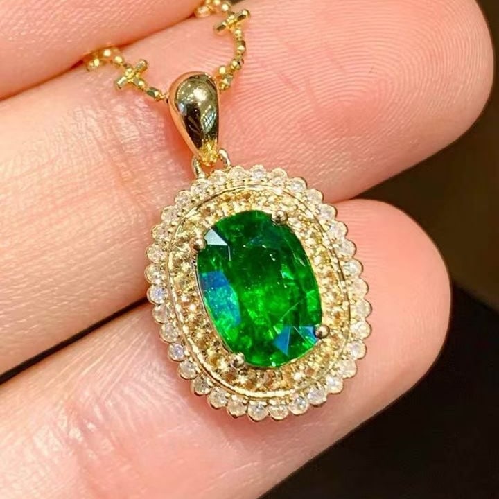 14k Gold 1.55 Ct Vivid Green Natural Tsavorite & Diamond Pendant( Without Chain ) - 2