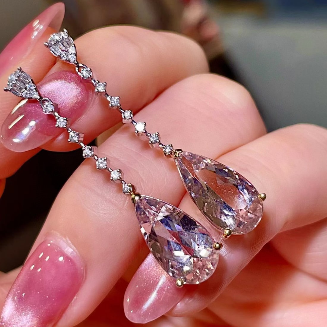 14k Gold 7.35 Ctw Natural Morganite & Diamond Earrings - 2