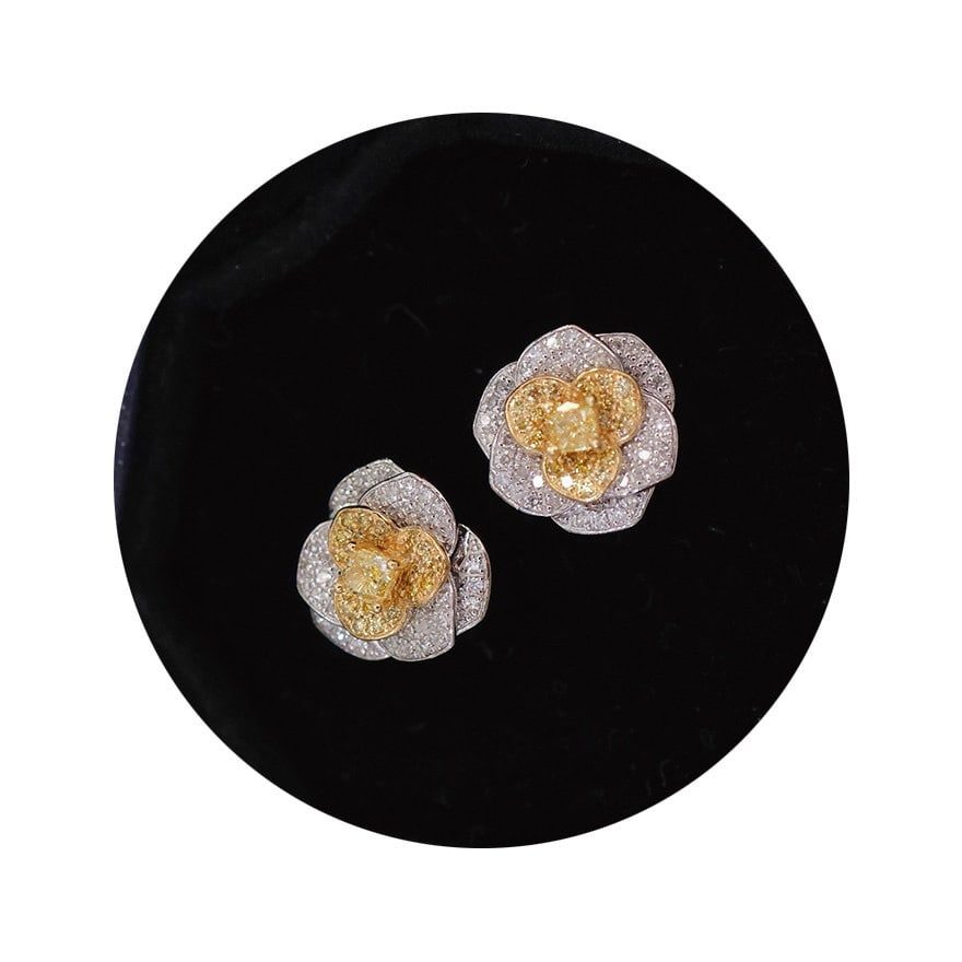 14k Gold 0.65 Ct Natural Color Diamond Earrings - 3