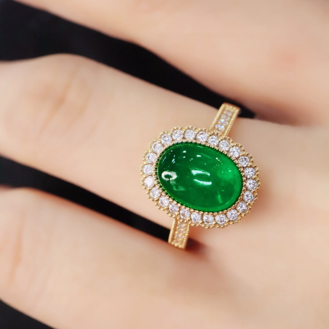 14k Gold 2.80 Ctw Vivid Green Natural Emerald & Diamond Ring - 5