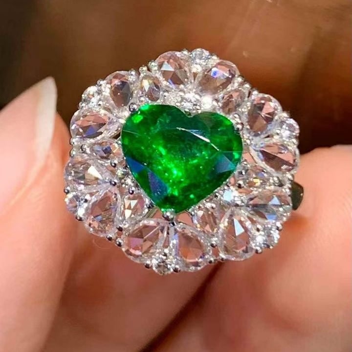 14k Gold 1.6 Ct Vivid Green Natural Tsavorite & Sapphire & Diamond Ring - 7
