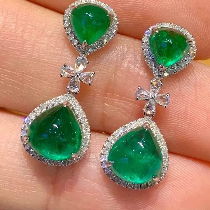 14k Gold 4.05 Ct Natural Emerald & Diamond Earrings - 3