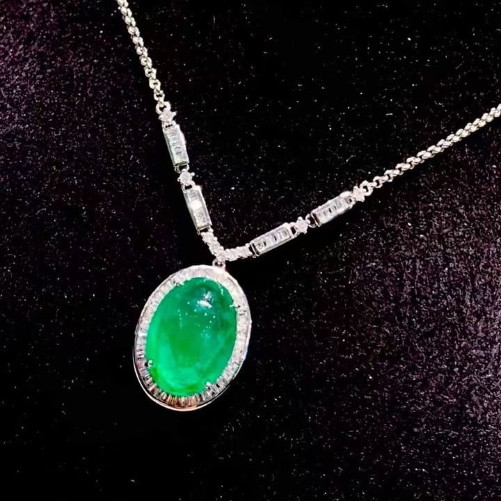 14k Gold 6.5 Ct Natural Emerald & Diamond Necklace - 4