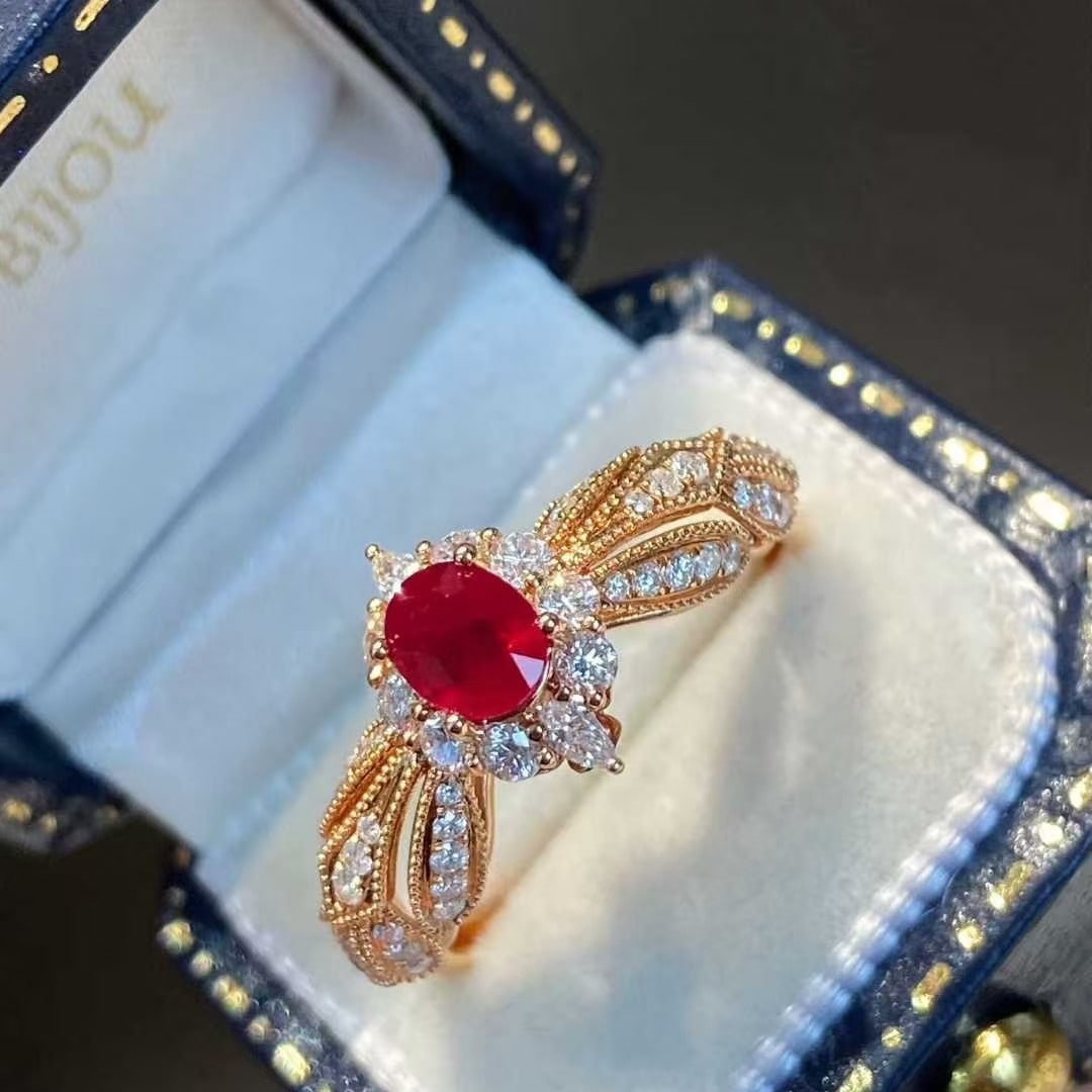 14k Gold 0.92 Ctw Natural Ruby & Diamond Ring - 3