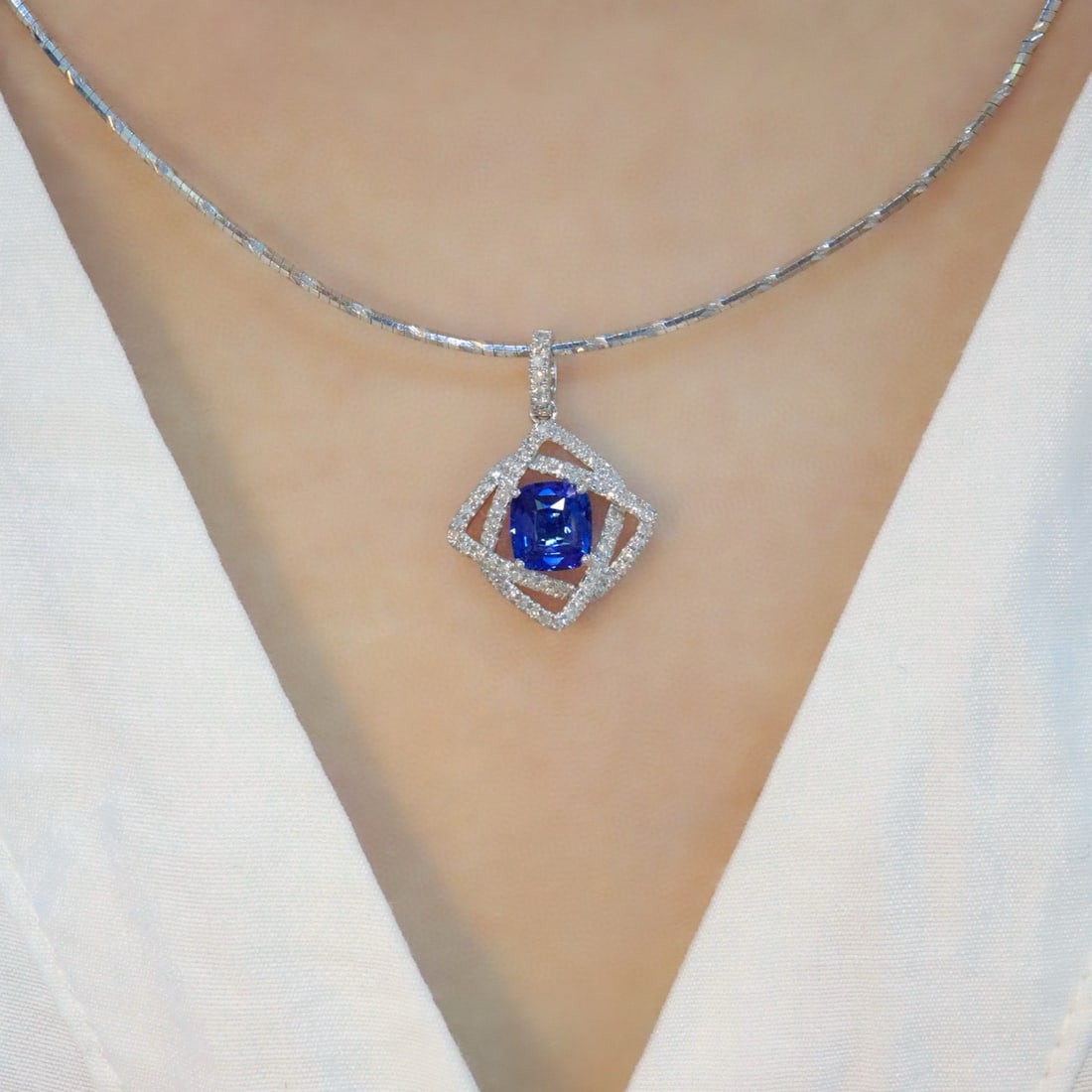 14k Gold 1.25 Ctw Natural Sapphire & Diamond Pendant( Without Chain ) - 5