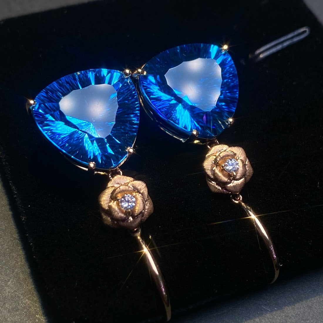 14k Gold 20.48 Ct Natural Topaz & Diamond Earrings - 6