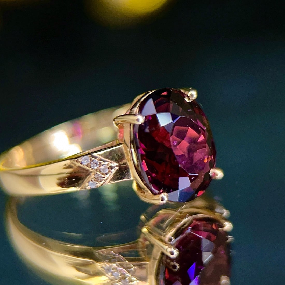 14k Gold 3.53 Ctw Natural Ruby & Diamond Ring - 4
