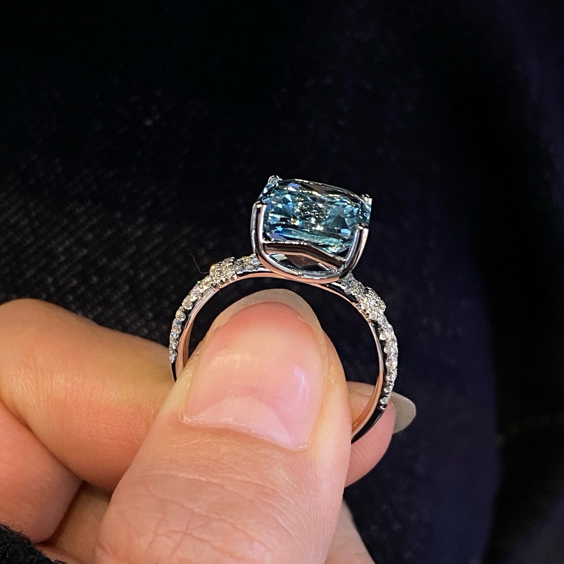 14k Gold 6.05 Ctw Natural Aquamarine & Diamond Ring - 3