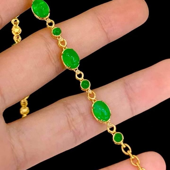 14k Gold 10.5 Ct Natural Emerald & Diamond Bracelet - 3