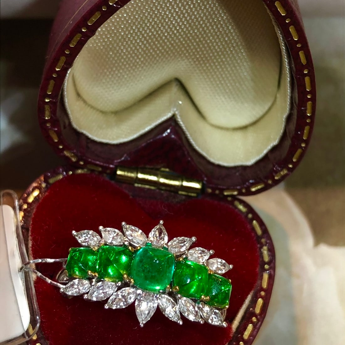 14k Gold 2.32 Ctw Natural Emerald & Diamond Ring - 3