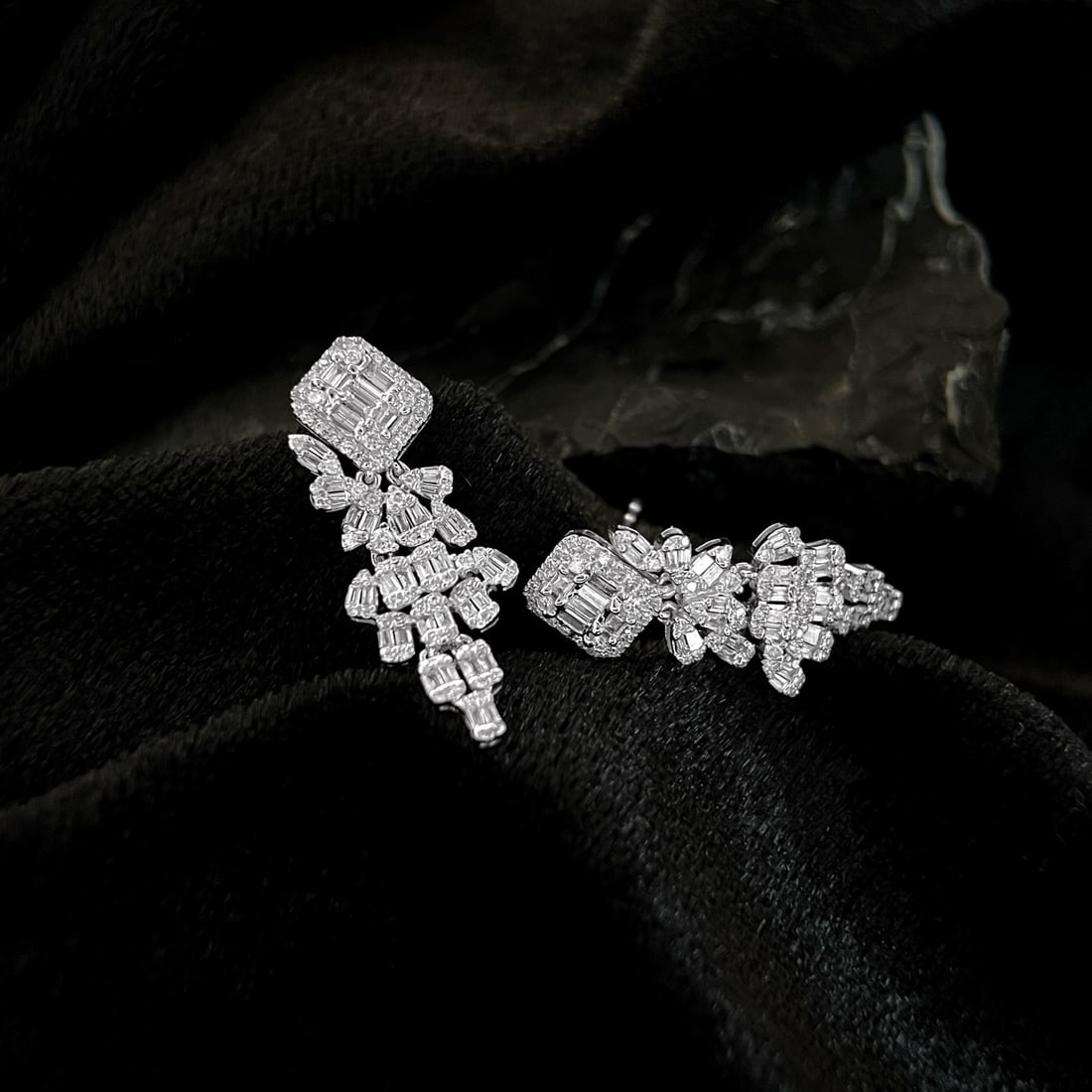 14k Gold 1.1 Ct Natural H Diamond Earrings - 4