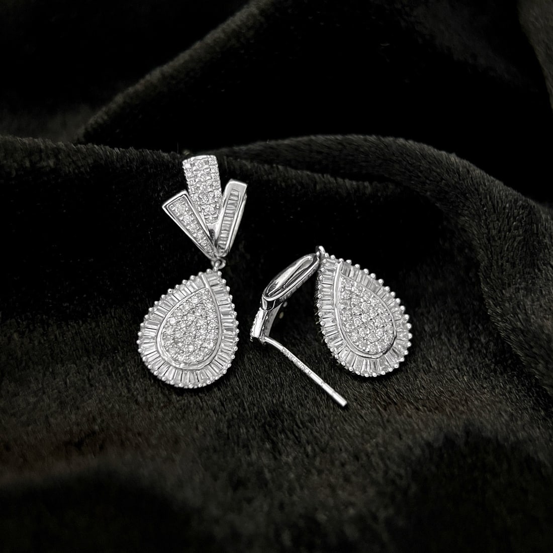 14k Gold 0.88 Ct Natural H Diamond Earrings - 3