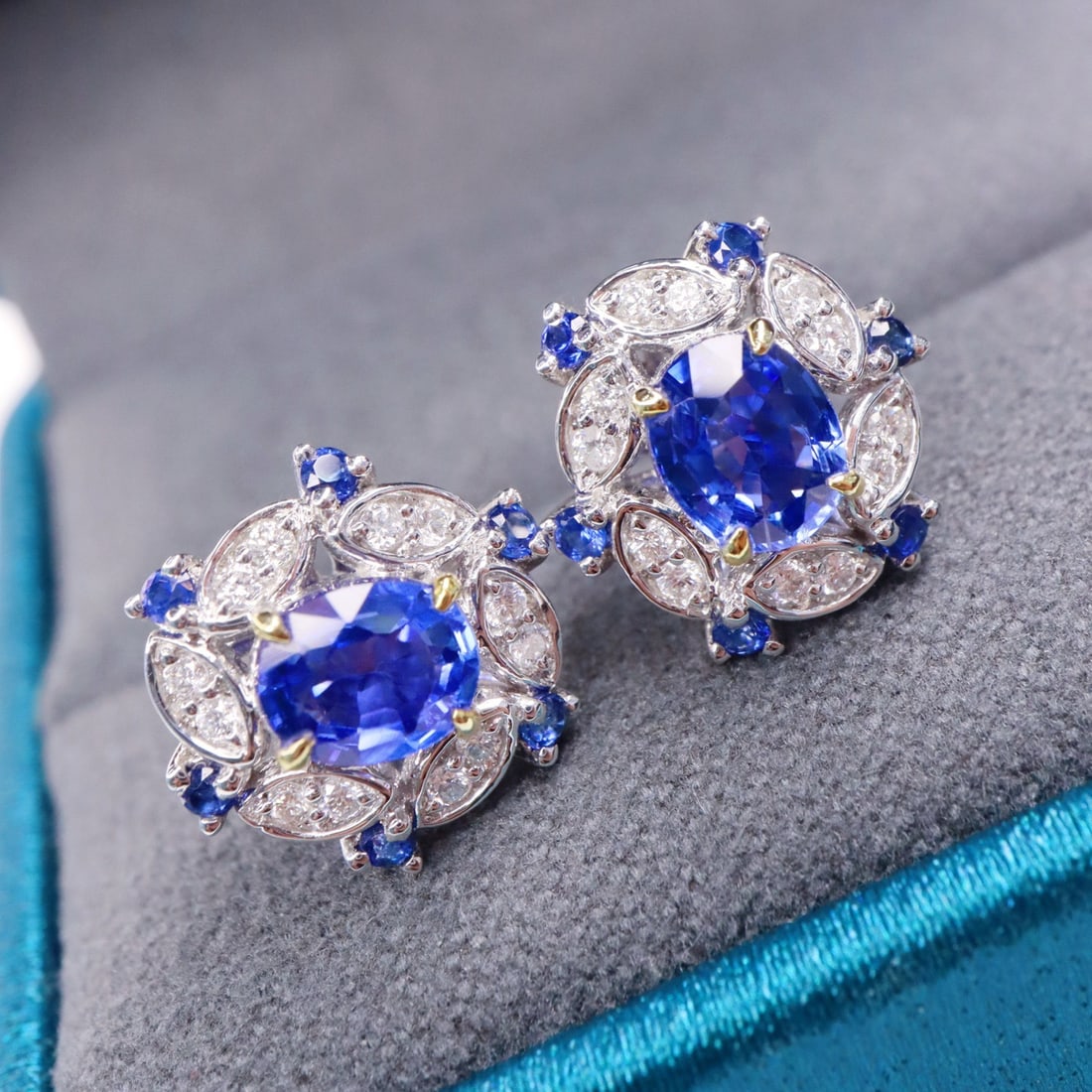 14k Gold 1.67 Ctw Natural Sapphire & Diamond Earrings - 3