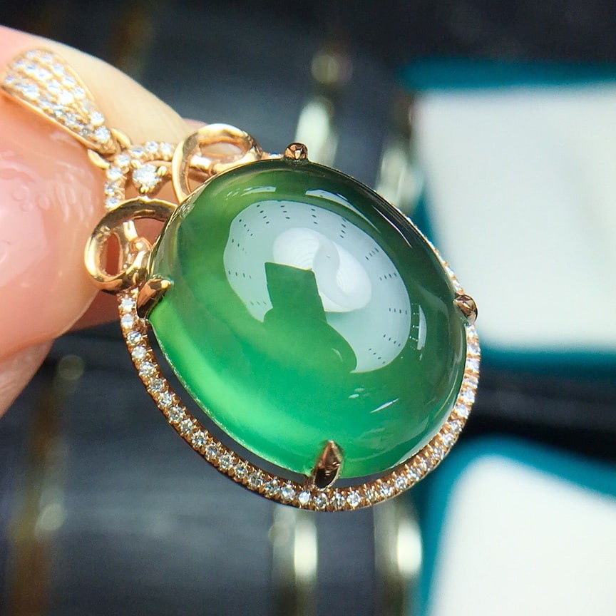 14k Gold 14.8 Ct Natural Prehnite & Diamond Pendant( Without Chain ) - 4