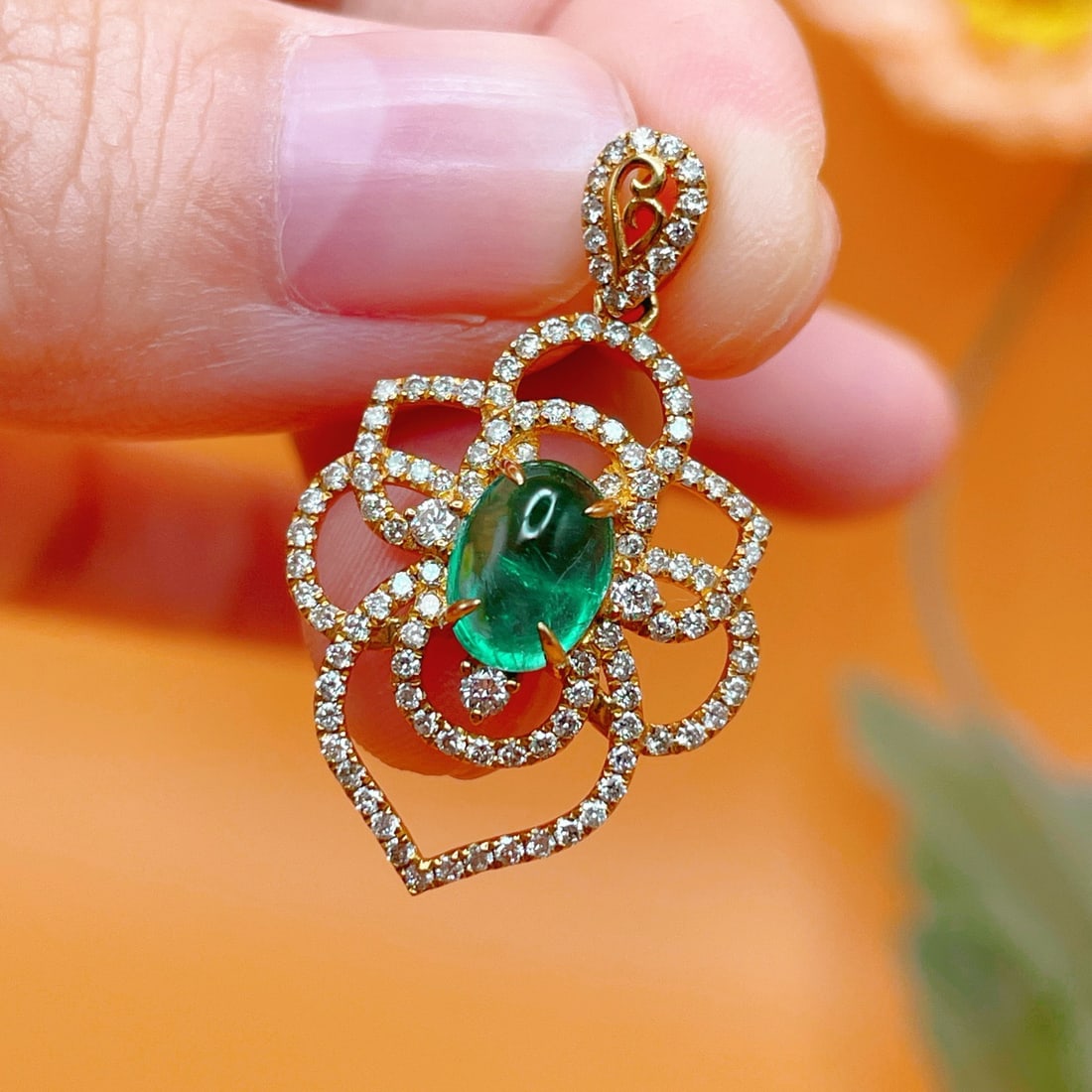 14k Gold 1.83 Ctw Natural Emerald & Diamond Pendant( Without Chain ) - 3