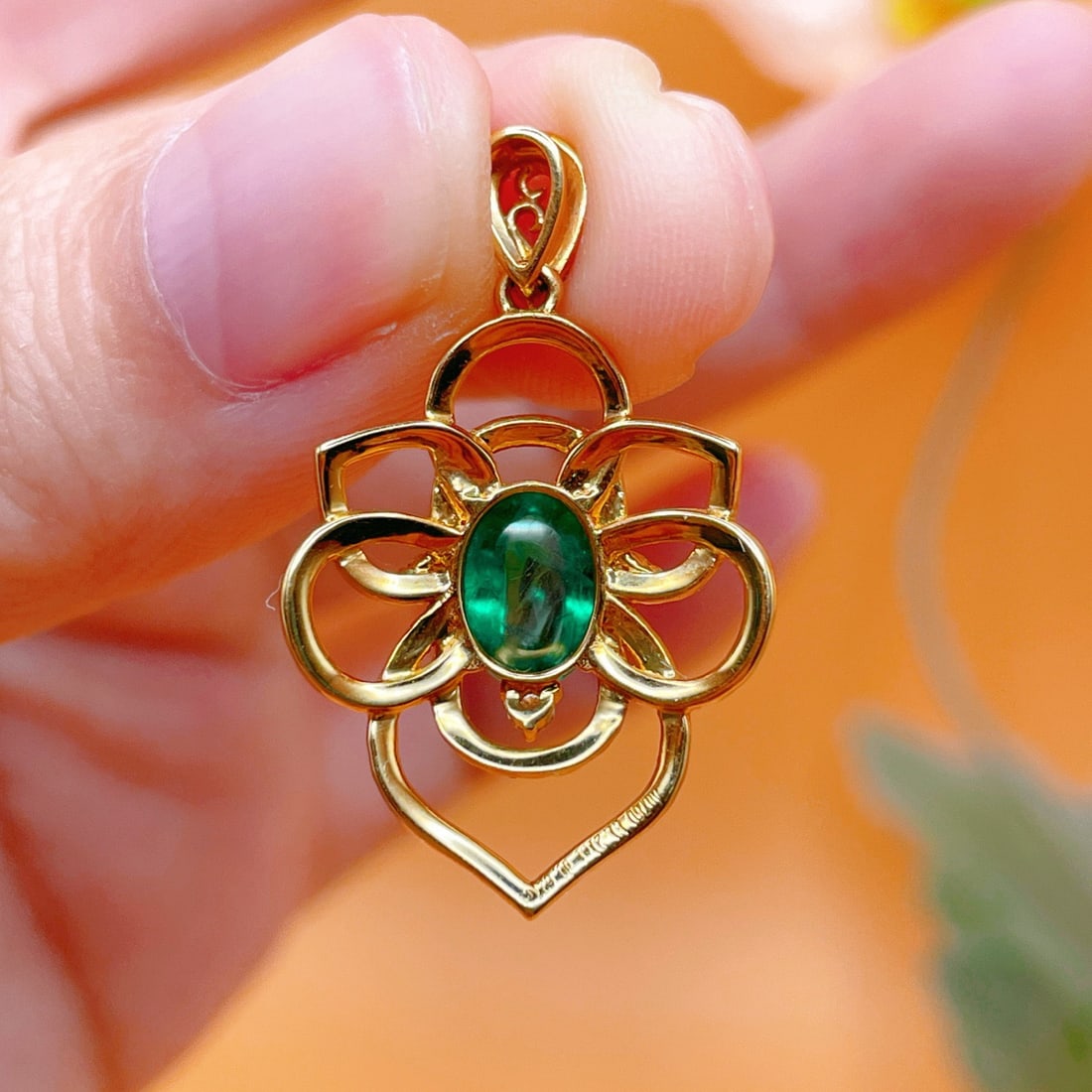 14k Gold 1.83 Ctw Natural Emerald & Diamond Pendant( Without Chain ) - 5