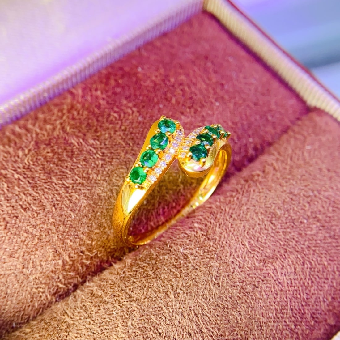 14k Gold 0.75 Ct Natural Emerald & Diamond Ring - 2
