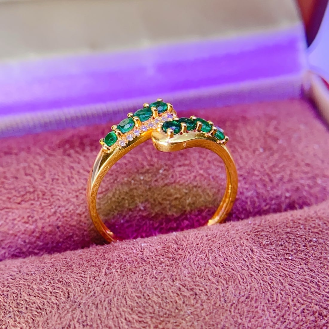 14k Gold 0.75 Ct Natural Emerald & Diamond Ring - 4