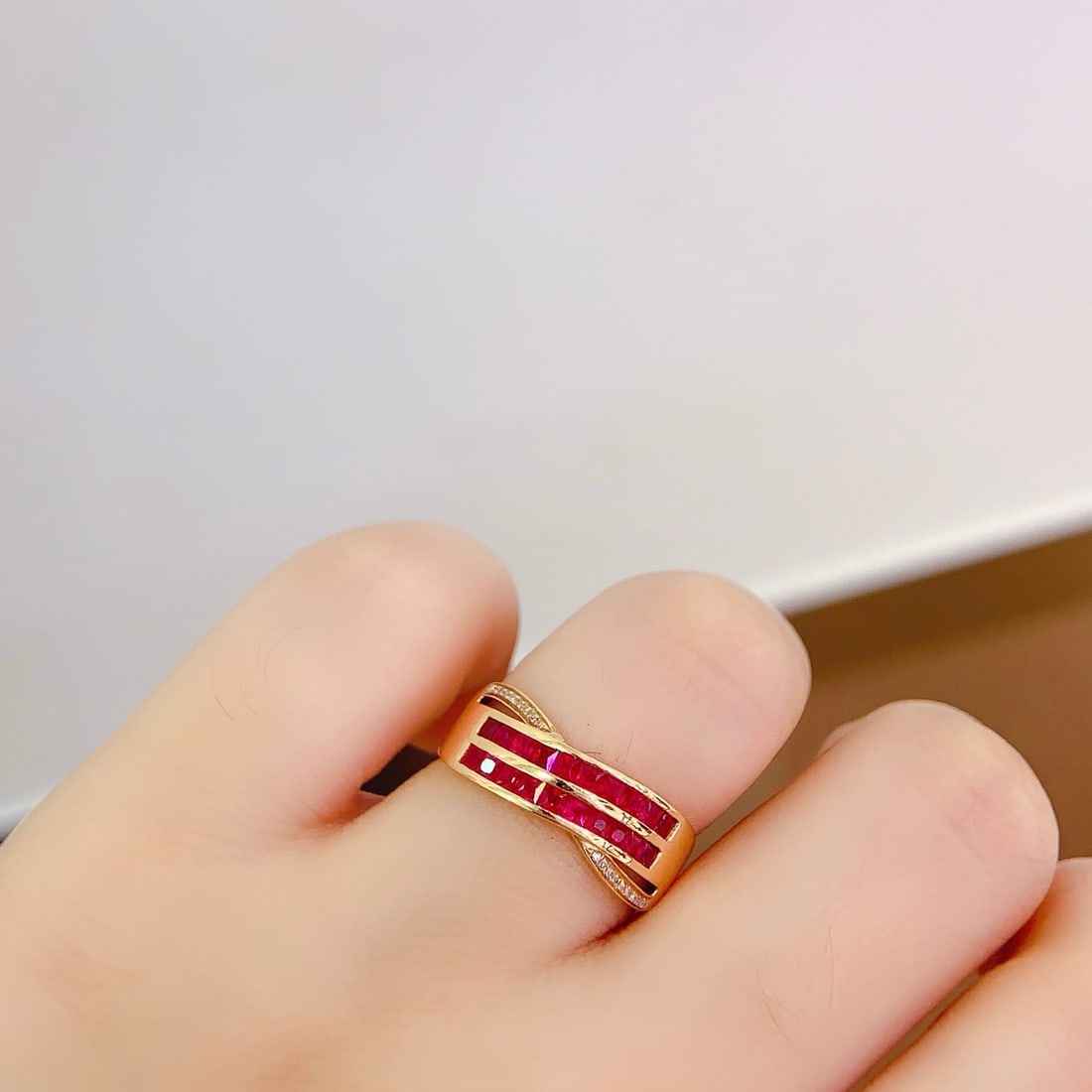 14k Gold 1.5 Ct Natural Ruby & Diamond Ring - 6