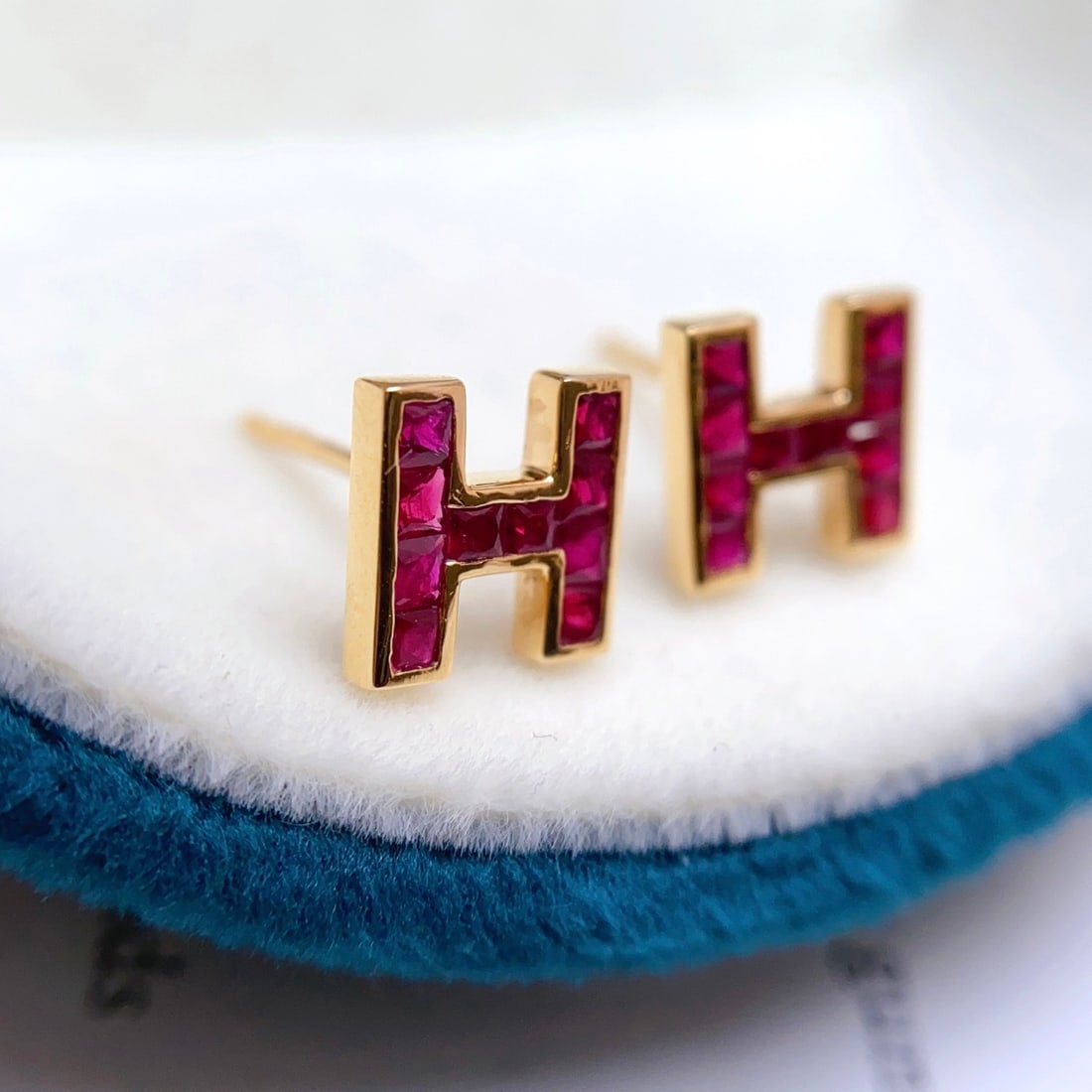 14k Gold 1.10 Ct Natural Ruby Earrings - 4