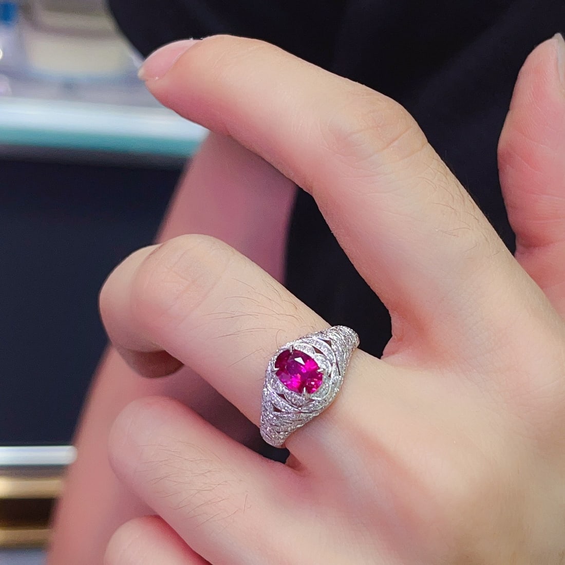 14k Gold 1.10 Ct Natural Ruby & Diamond Ring - 5