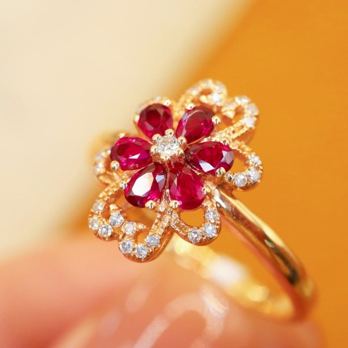 14k Gold 0.43 Ctw Natural Ruby & Diamond Ring - 4
