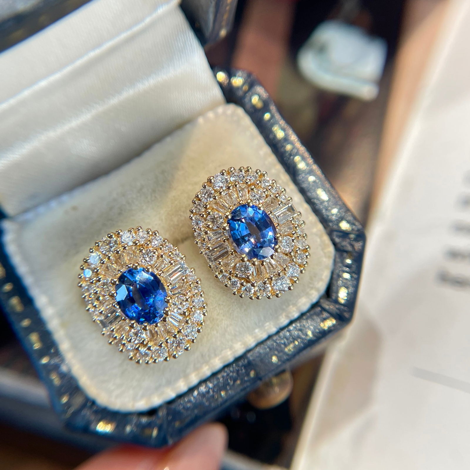 14k Gold 1.00 Ct Natural Sapphire & Diamond Earrings - 2