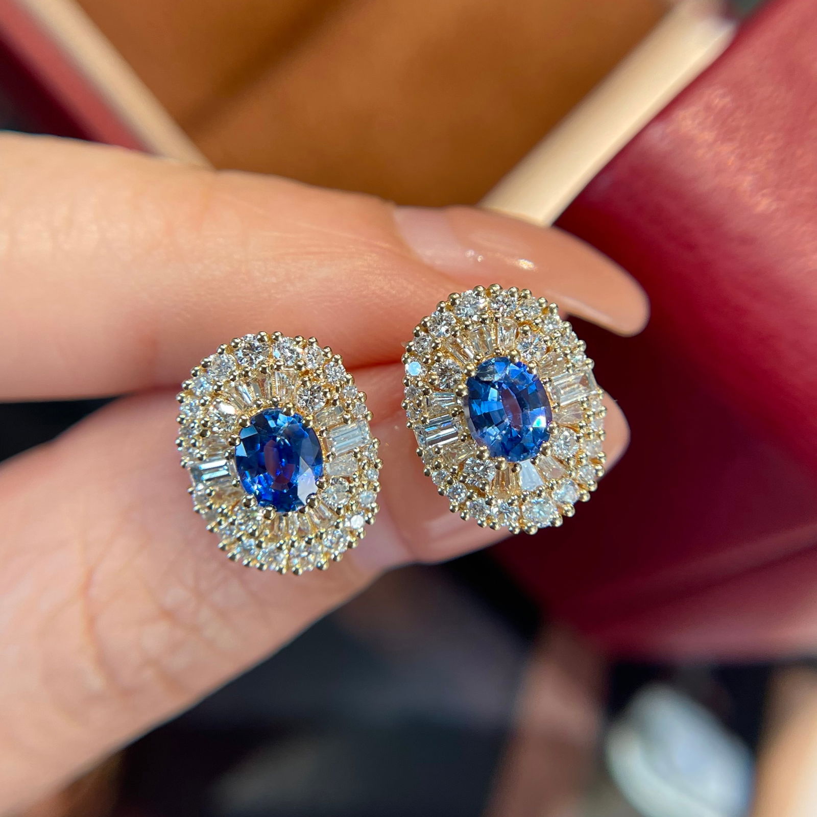 14k Gold 1.00 Ct Natural Sapphire & Diamond Earrings - 4