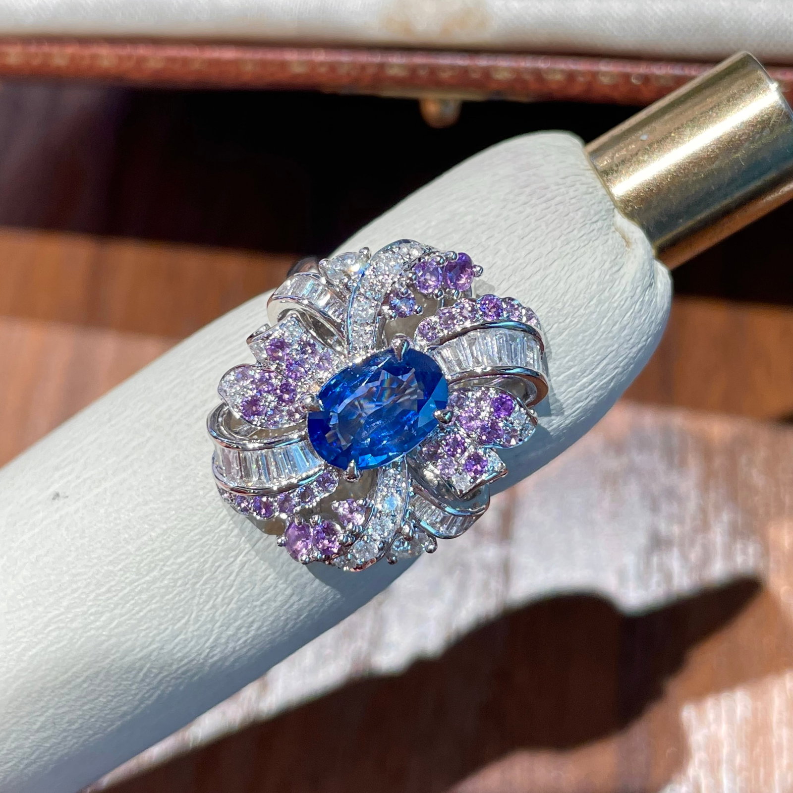 14k Gold 1.1 Ct Natural Sapphire & Diamond Ring - 5