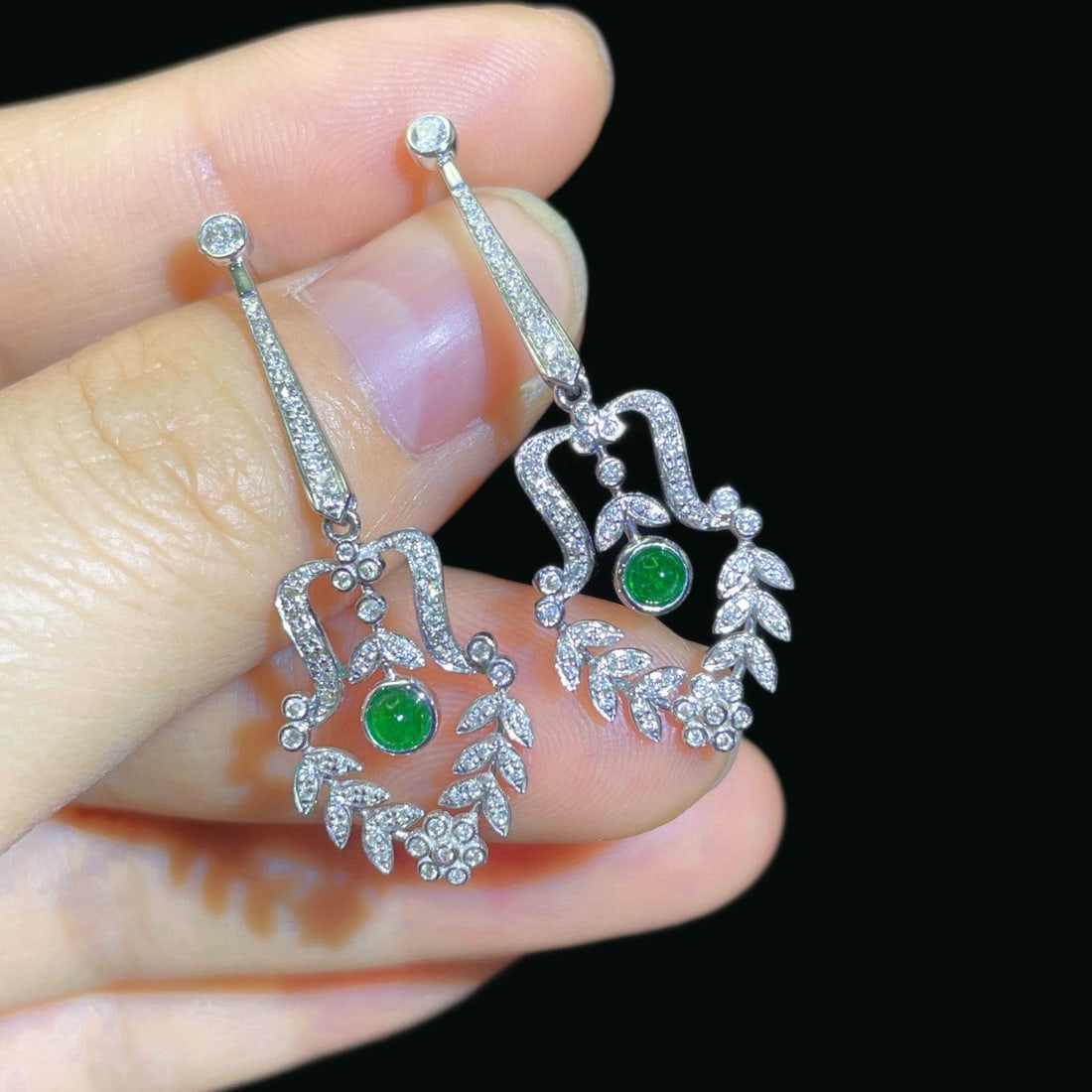 14k Gold 0.70 Ctw Natural Emerald & Diamond Earrings - 4